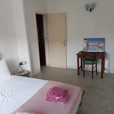 Saint-raphael : Cosy A 10 Minutes De La Plage Apartment Saint-Raphael (Var)