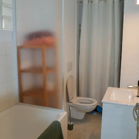 Saint-raphael : Cosy A 10 Minutes De La Plage Saint-Raphael (Var)